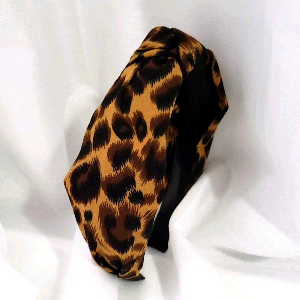 NWOT Leopard Print Fabric Headband